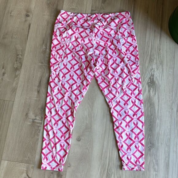 Crown and Ivy, pink and white patterned leggings, size XXL - Picture 4 of 4